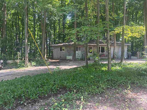 3rd image of 3312 Knipe Rd