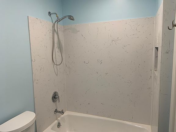 5th image of 1437 7th Ave #1