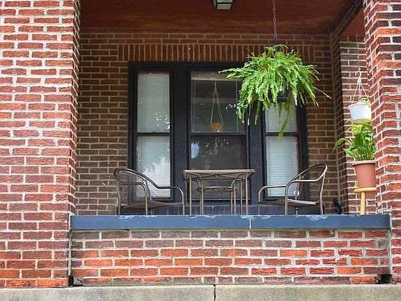 4th image of 750 Park St #750