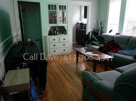 136 Arlington St
