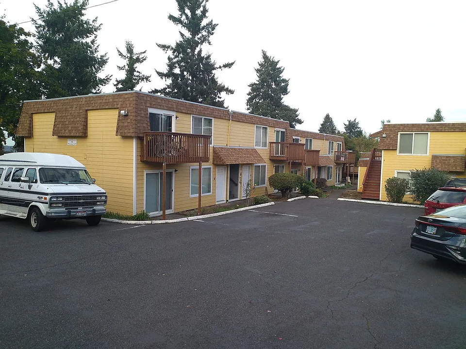 616 Molalla Ave