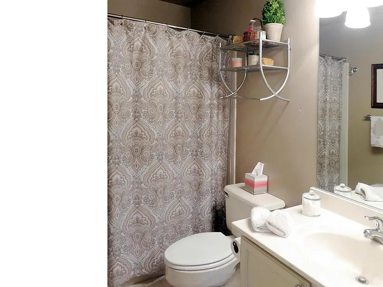 2657 Meadow Hall Dr — Photo 21