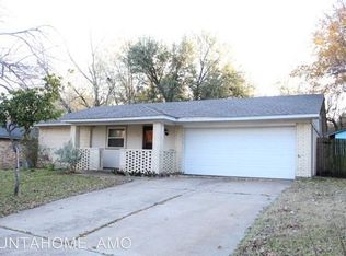 611 Todd Ct, Burleson, TX 76028