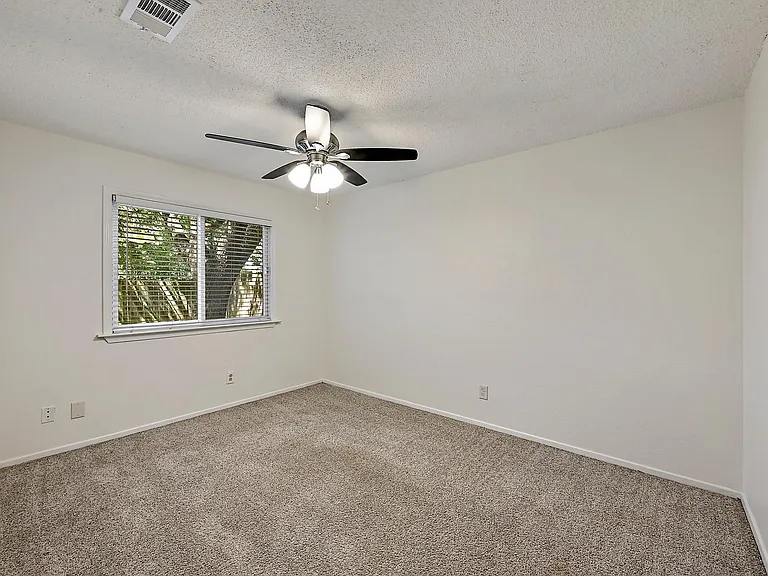 3707 Tarragona Ln — Photo 25