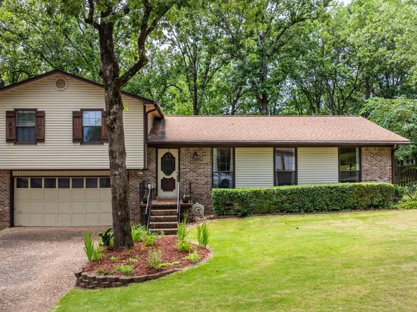 1608 Shumate Dr, Little Rock, AR 72212