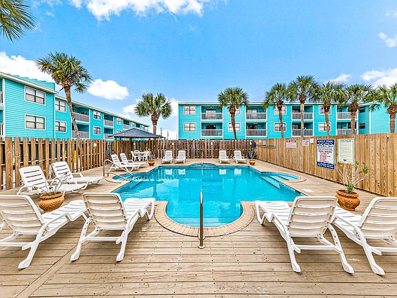 4th image of 728 W Beach Blvd #116