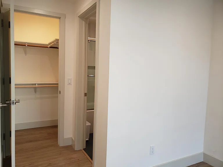 2739 Geary Blvd — Photo 10