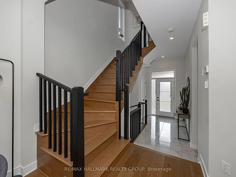 208 Big Dipper St E — Photo 19