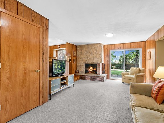 5th image of 2607 Mulberry Ln