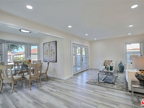 5th image of 4014 Verdugo View Dr