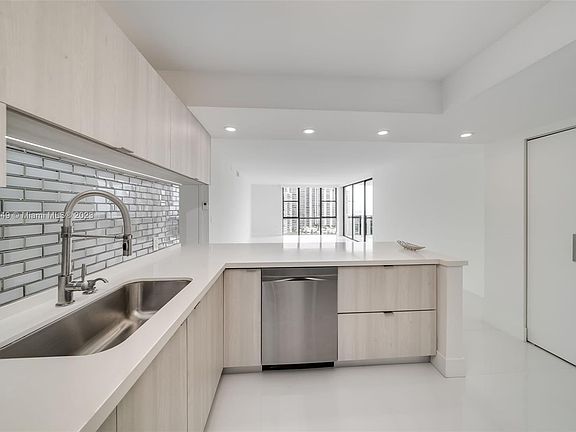 5th image of 3625 N Country Club Dr APT 1603