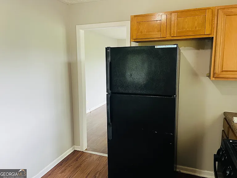 217 W Central Ave #B — Photo 8