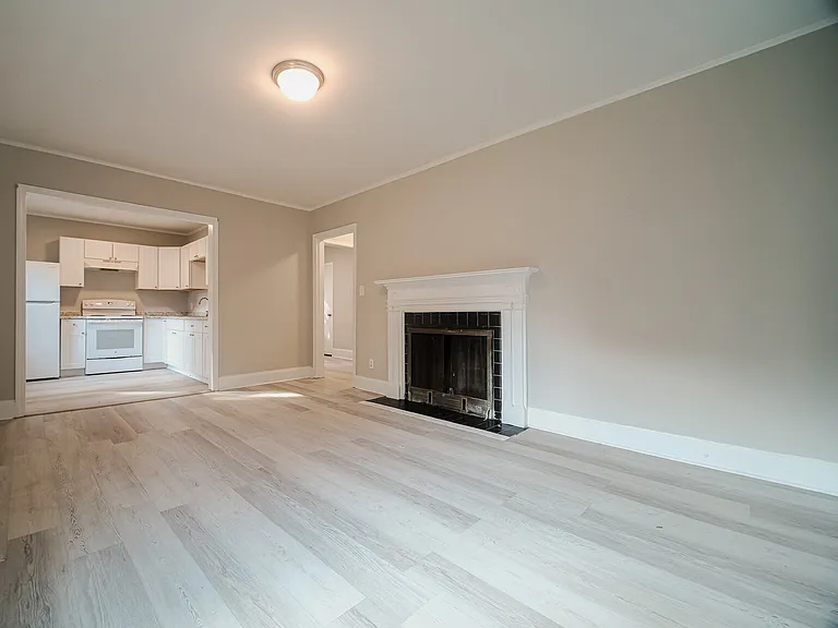 614 Ambassador St — Photo 12
