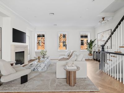 18 Milford St APT 2, Boston, MA, 02118