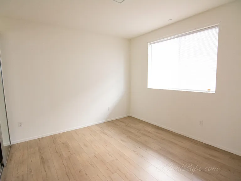 1183 Crenshaw Blvd #202A — Photo 12