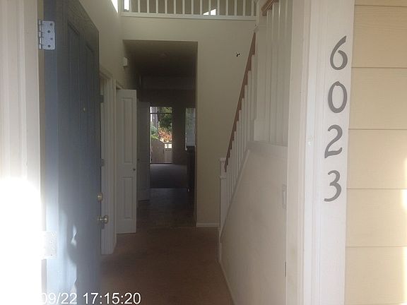 3rd image of 6023 Pennsylvania St SE