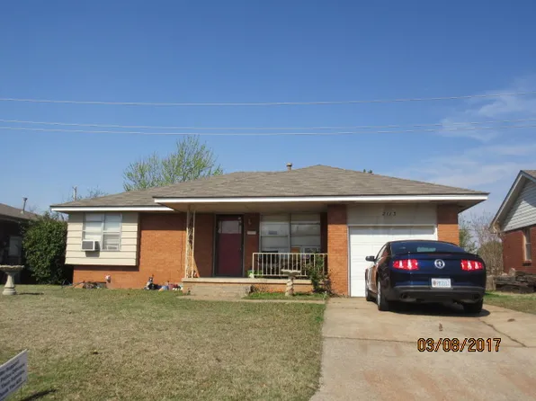 2113 Henderson Dr #1, Edmond, OK 73013