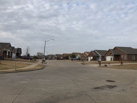 5th image of 3590 Mojave Dr