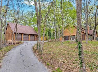 3038 27th St, Topeka, KS 66617