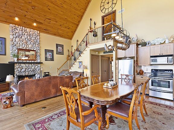 14th image of this home