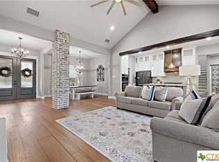 1030 Woodland Bend Cir, Salado, TX 76571