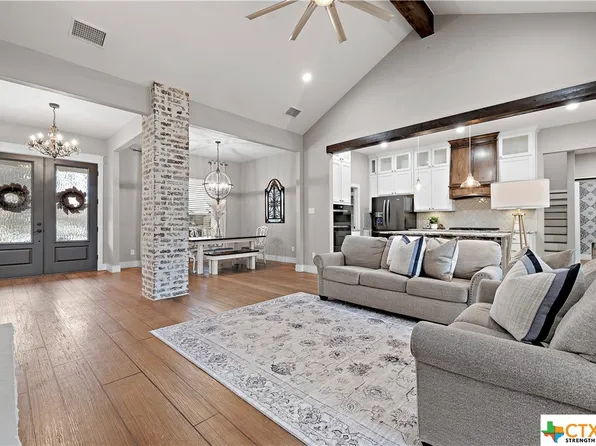 1030 Woodland Bend Cir, Salado, TX 76571