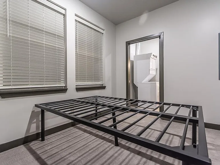 The Bentley Apartments — Photo 110