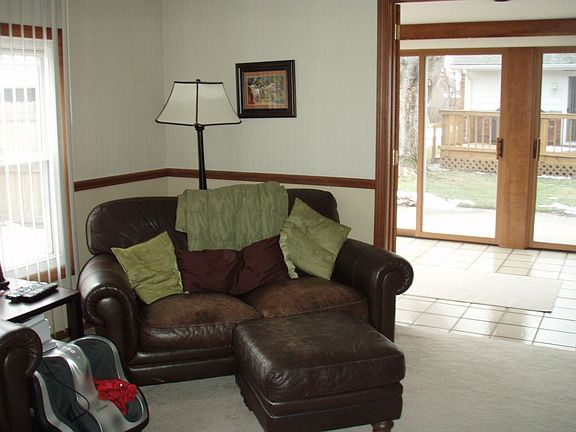 Family Room 2