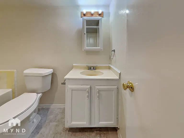 14006 Pinewest Ct — Photo 12
