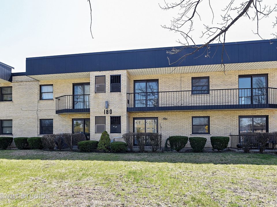 1st image of 180 E Park Ave APT 2C