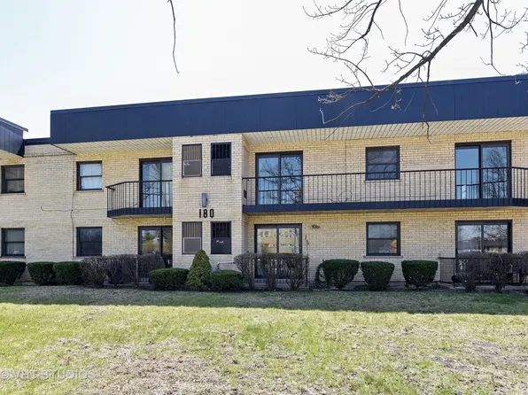 180 E Park Ave APT 2C, Elmhurst, IL 60126