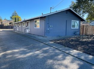 634 College St, Healdsburg, CA 95448