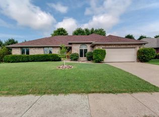 3521 S Barnes Ave, Springfield, MO 65804