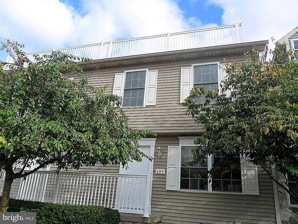 1st image of 189 Birchtree Ct