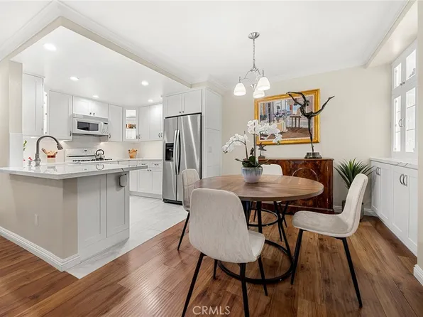 10460 E Briar Oaks Dr APT B, Stanton, CA 90680