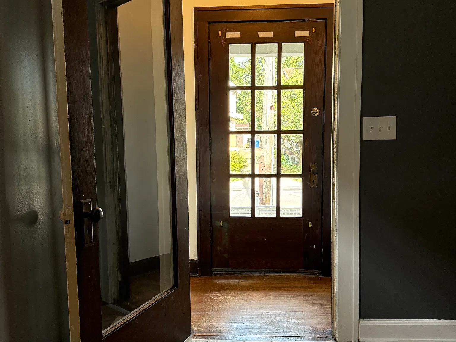 2 bed, 1072 sqft, $1,650 — Photo 2