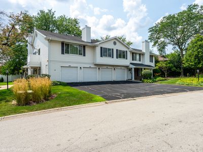 585 Willowcreek Ct, Clarendon Hills, IL, 60514