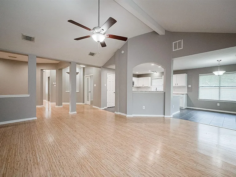 2802 Burgess Hill Ct — Photo 9