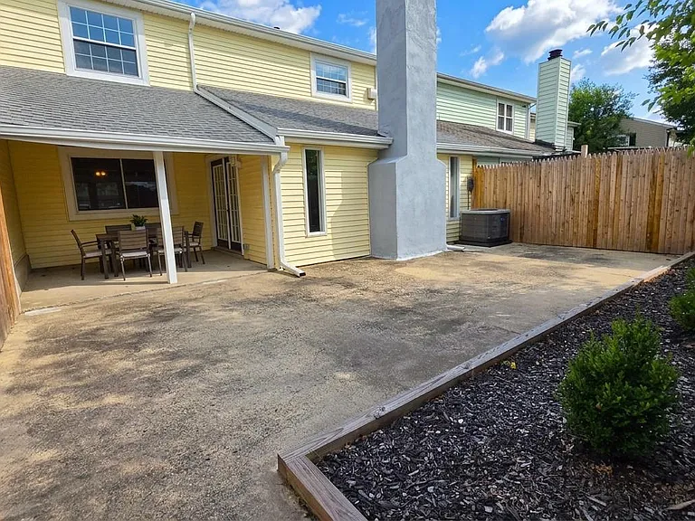 29 Fomalhaut Ave — Photo 19