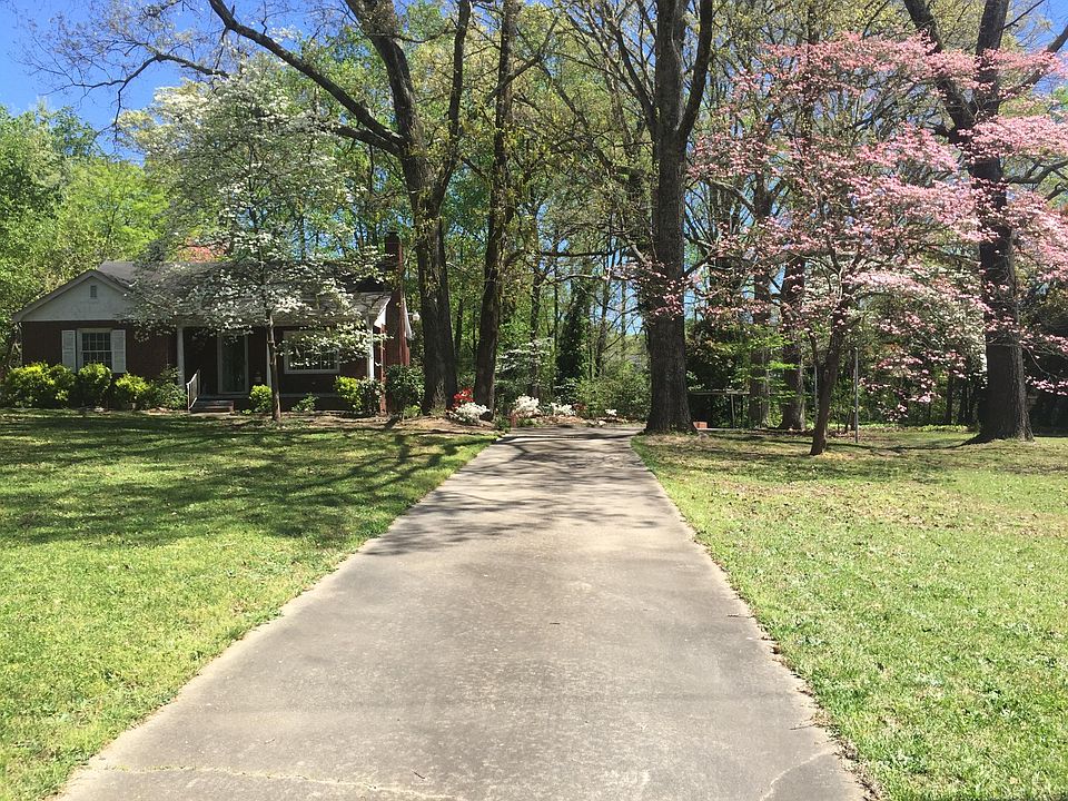 1st image of 213 Old Piedmont Hwy