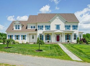 41008 Pacer Ln, Paeonian Springs, VA 20129