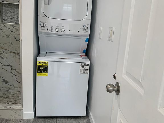 2nd image of 6705 Sausalito Ave #1