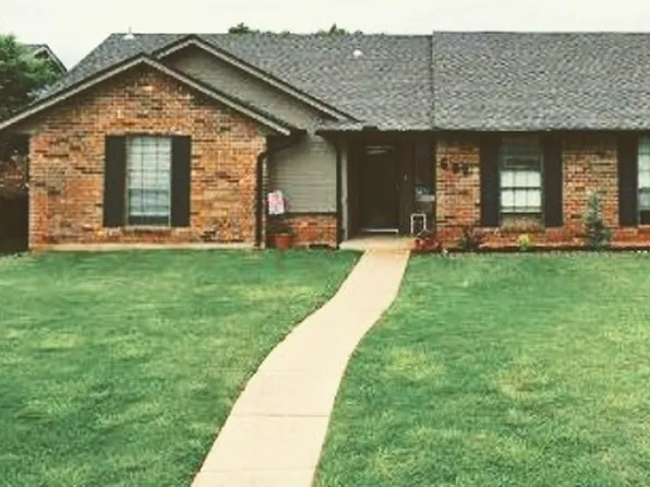 601 NW 141st St, Edmond, OK 73013