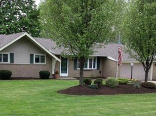 8757 Spring Grove Ave NW, Canal Fulton, OH 44614