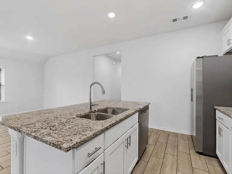 4009 Mockingbird Ln — Photo 11