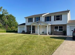 2011 W Blood Rd #B, Elma, NY 14059