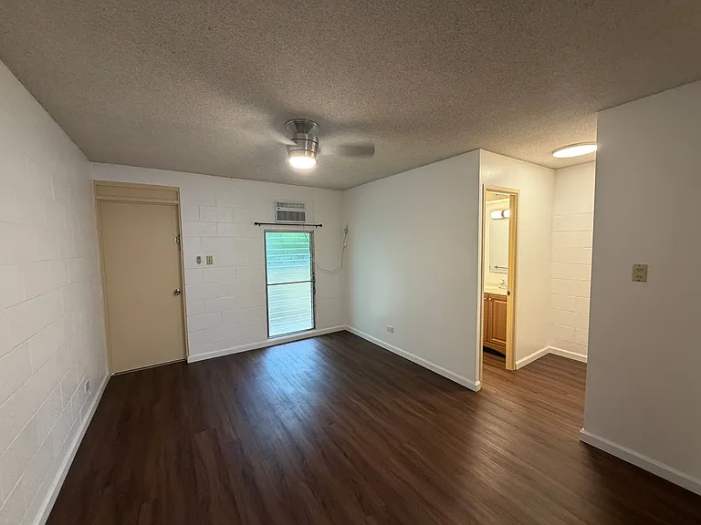 433 Pau St — Photo 7