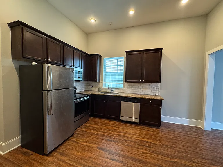 2639 Dumaine St — Photo 5