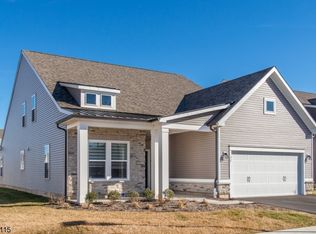 32 Applegate Dr, Florham Park, NJ 07932