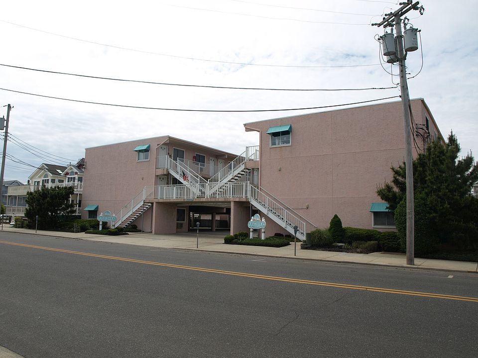 1st image of 1320 Ocean Ave APT 307